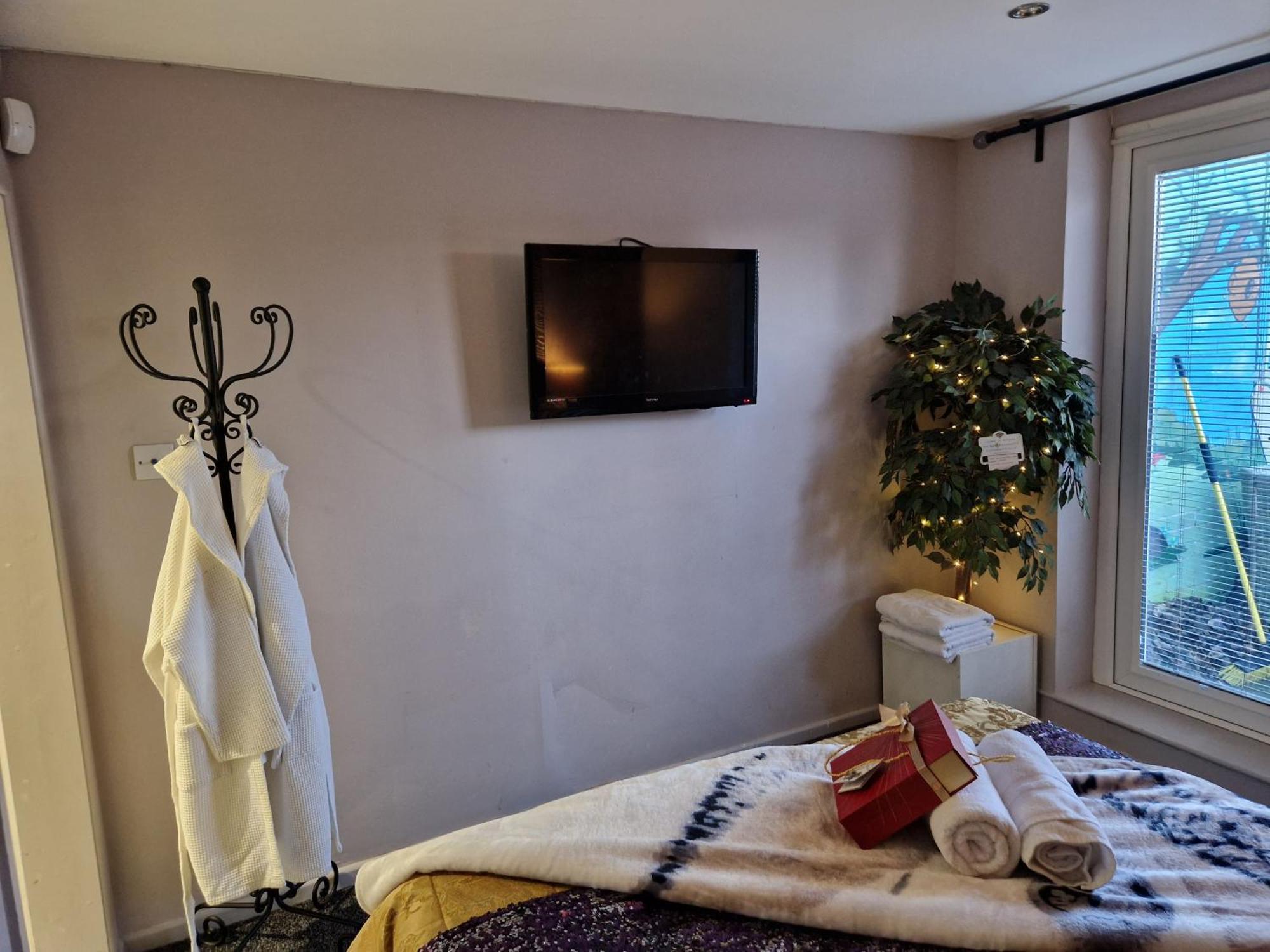 The Ivy Garden Suite (Adults Only) Handsworth Szoba fotó